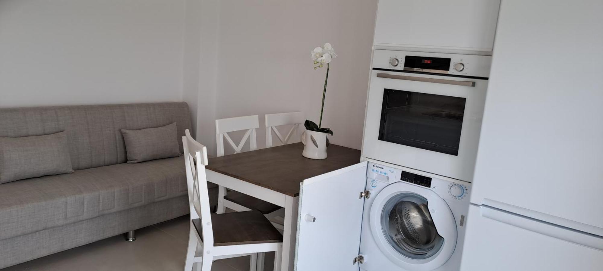 Dinas Inn Piso Livadi Ngoại thất bức ảnh